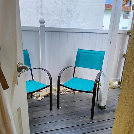Cozy Beach Rental 1B/1B Сант Пит Бич Экстерьер фото